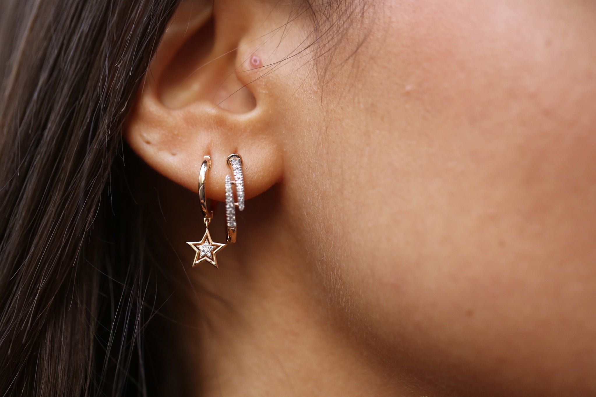 Mahal Star White Earrings