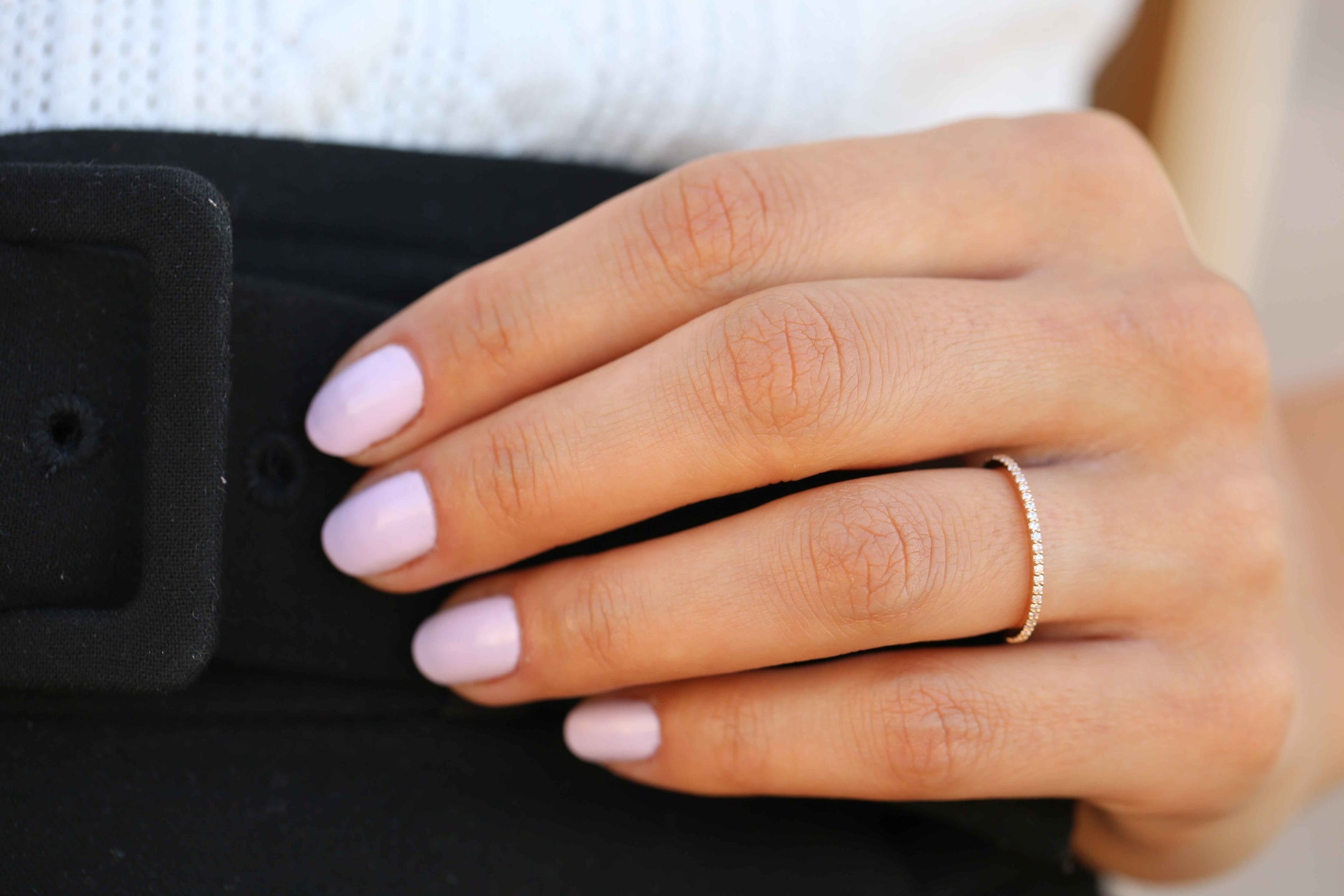 Round Thin Diamond Ring