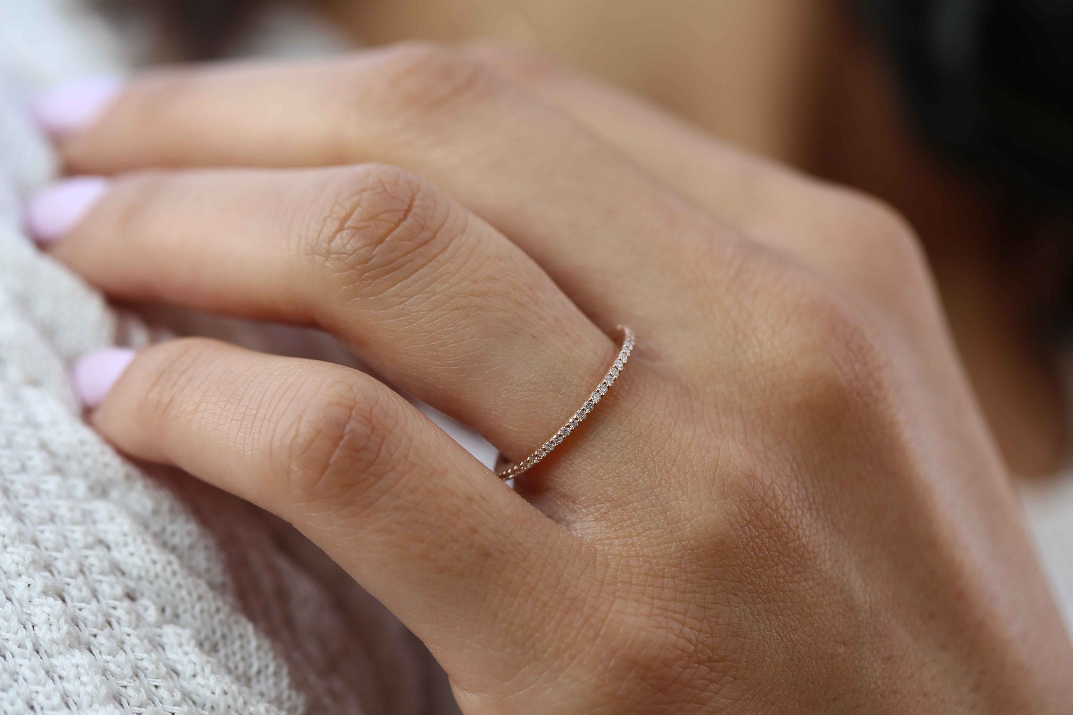 Round Thin Diamond Ring