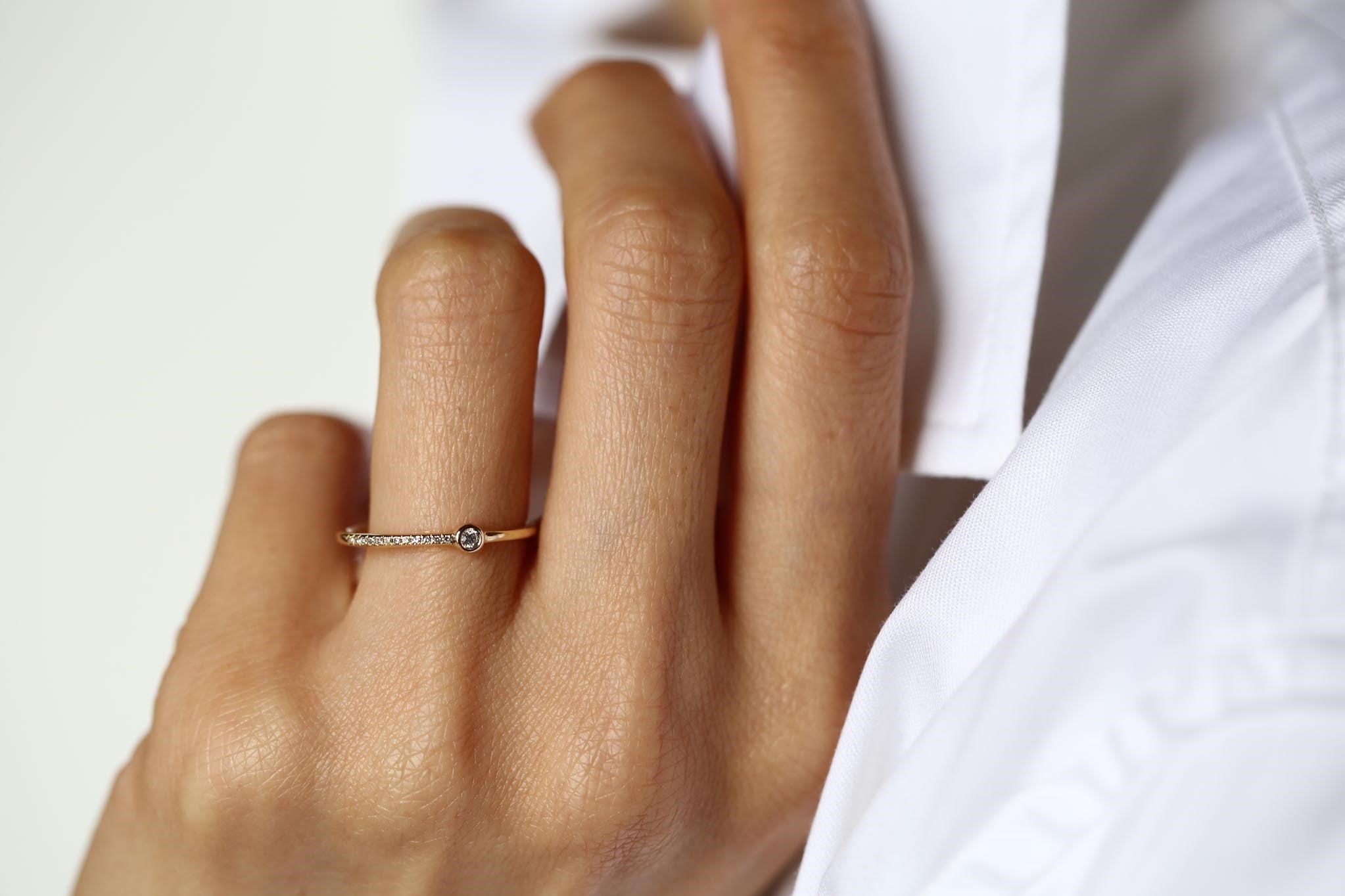 Mini Single Row Stone Ring