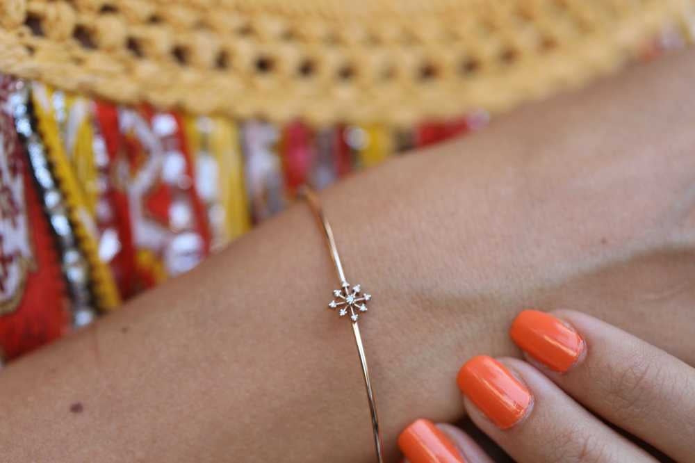 Compass Wire Bracelet