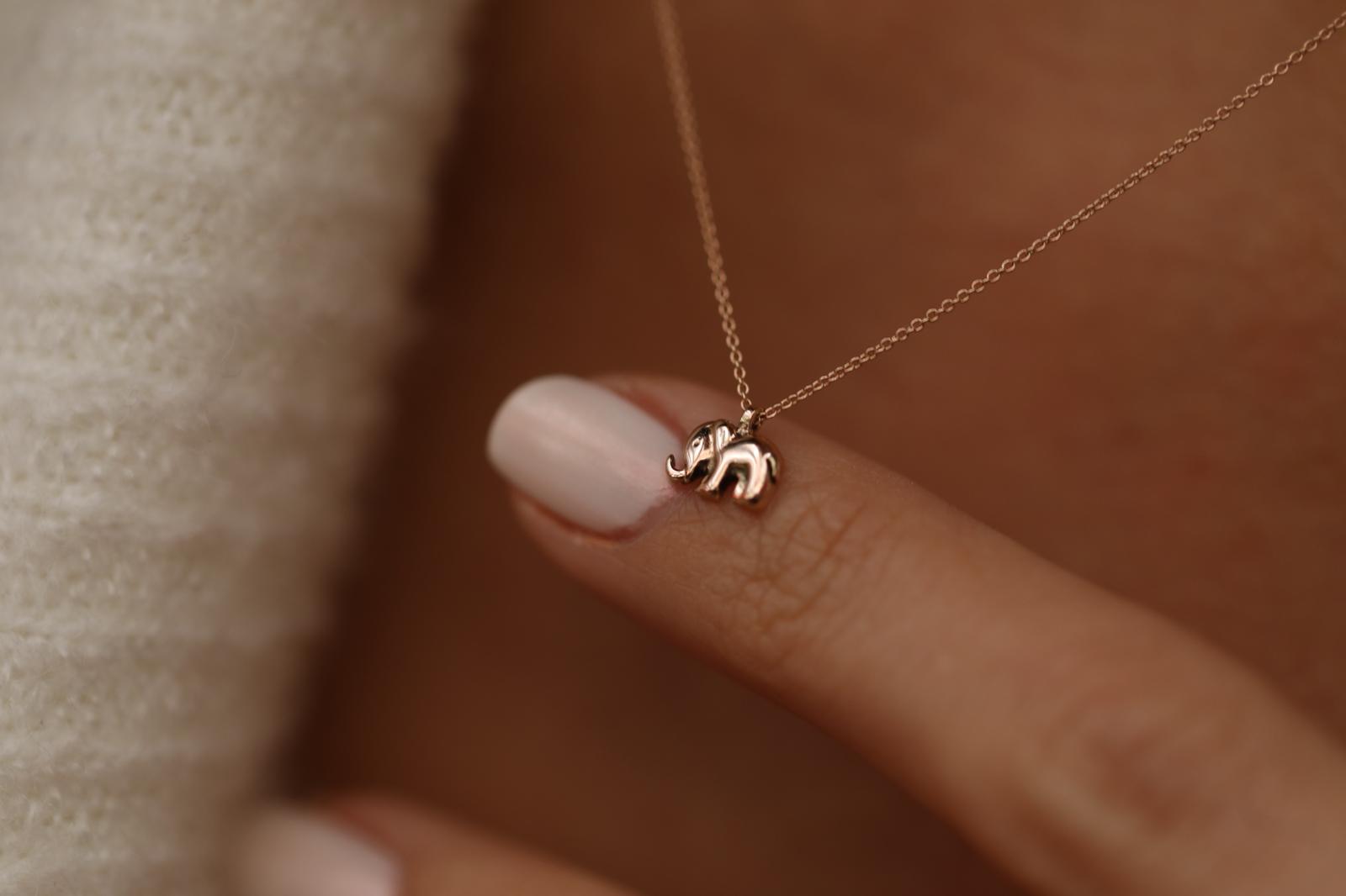 Elephants and Grass Necklace