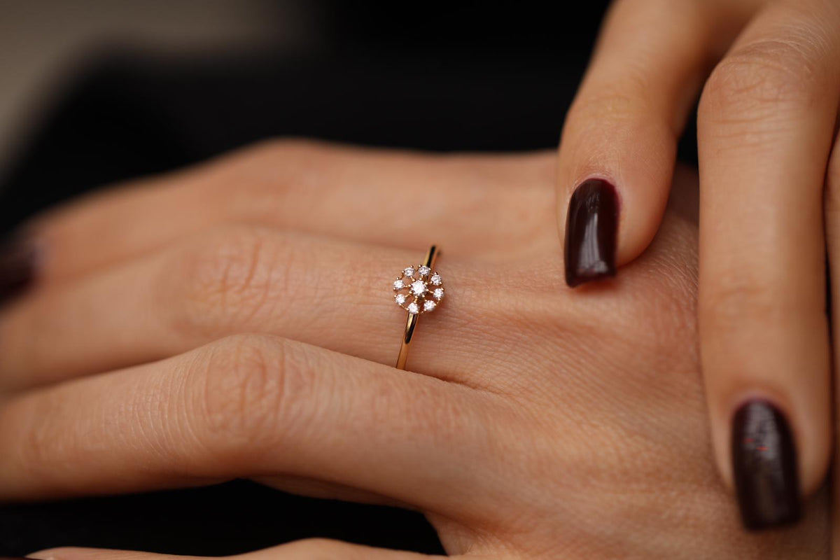 Mini Tanem Diamond Ring