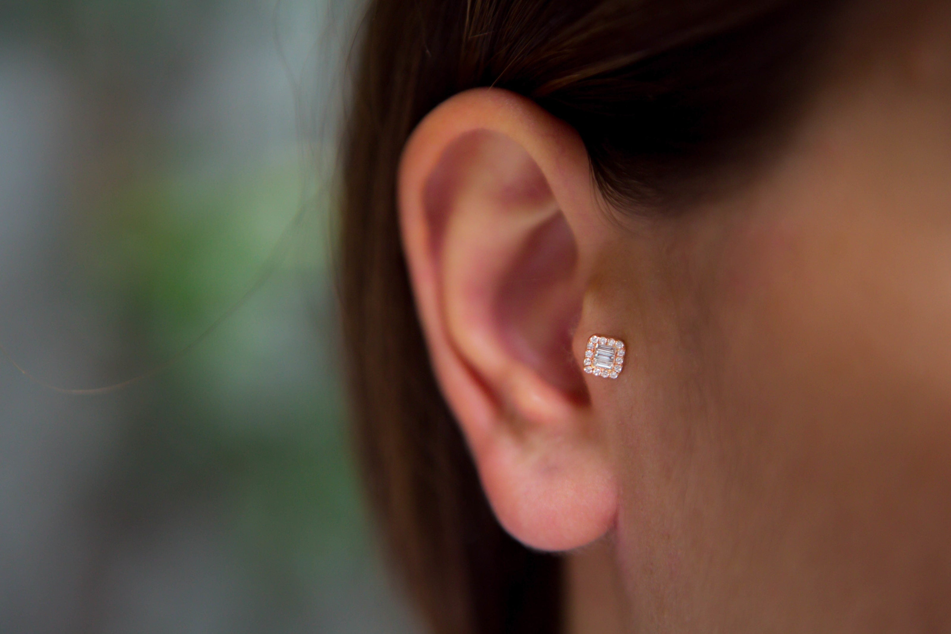 Square Baguette Piercing