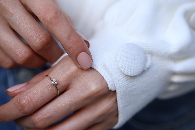 Three Pearl Ring