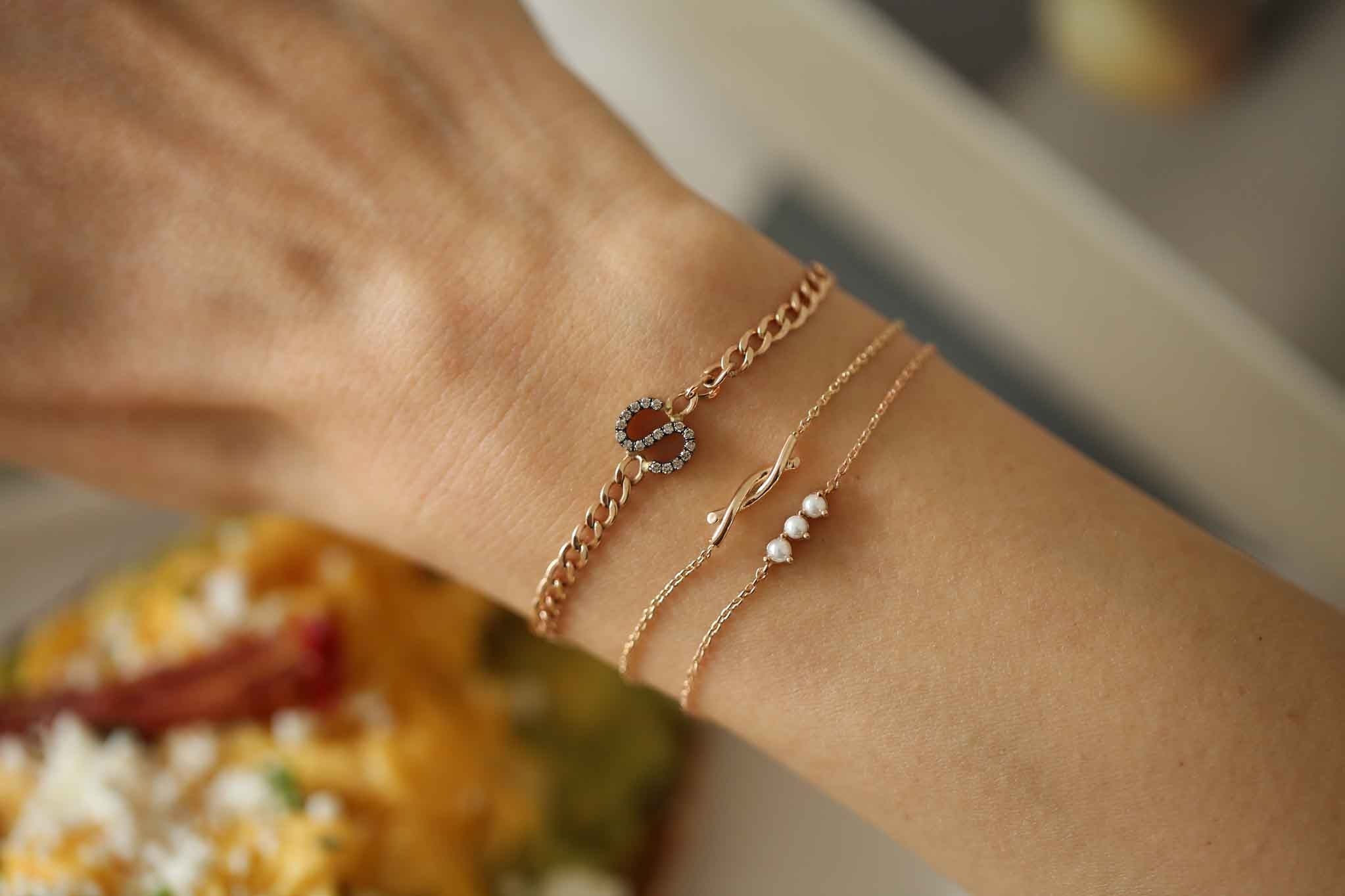 April Knot Bracelet
