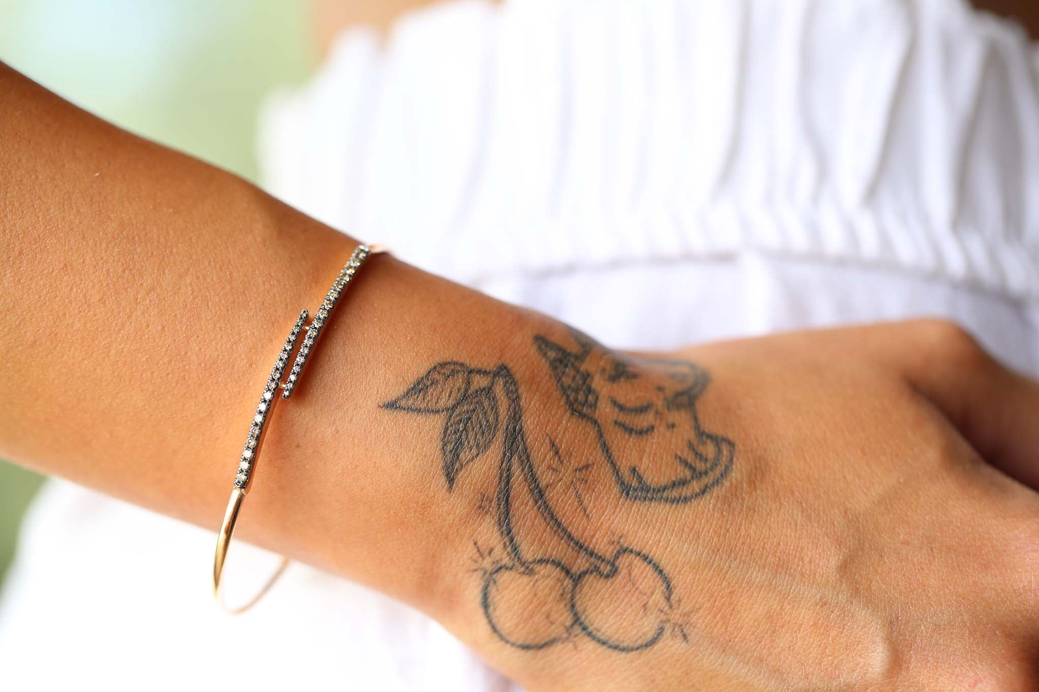 Claw Brown Bangle
