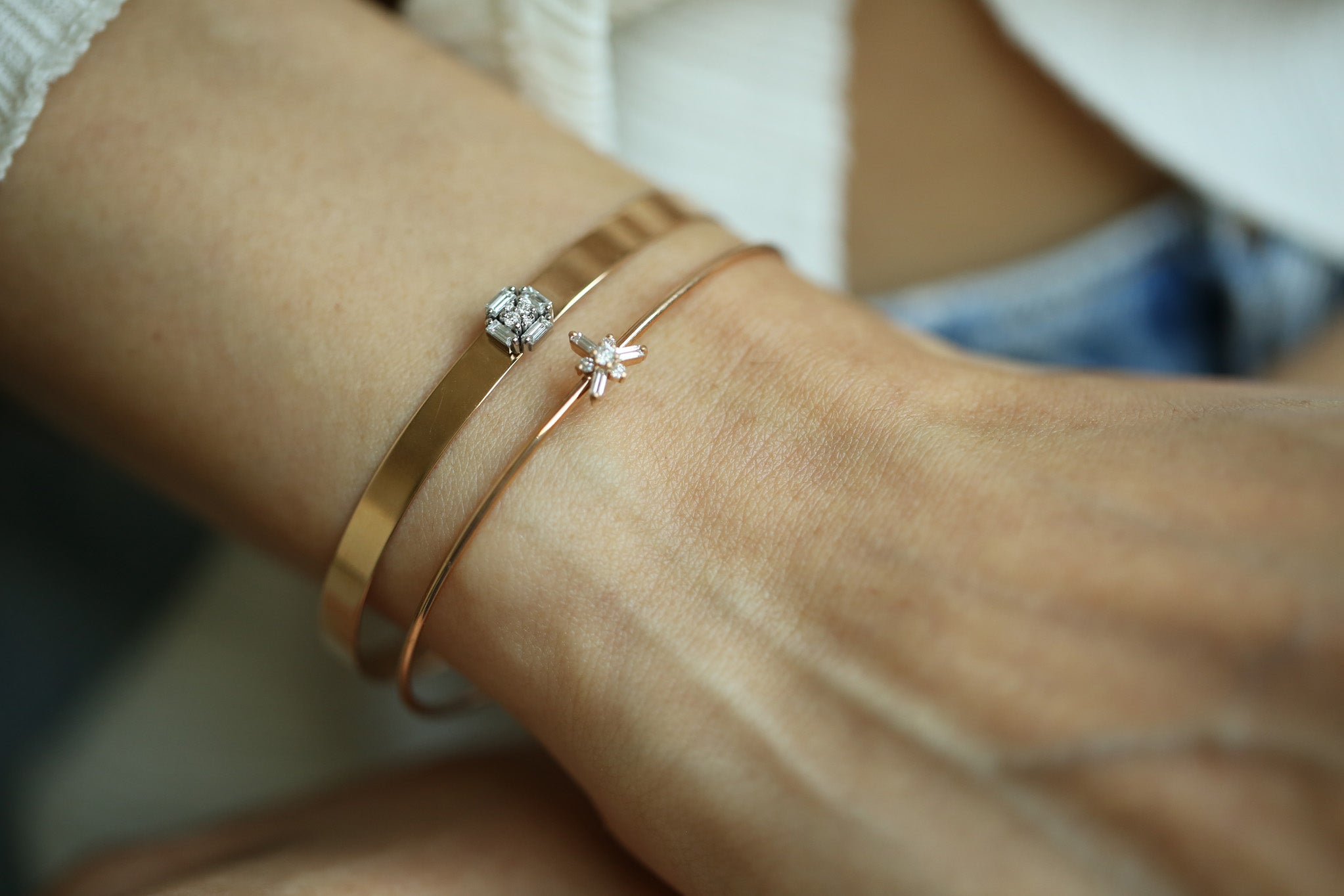Corner Bangle
