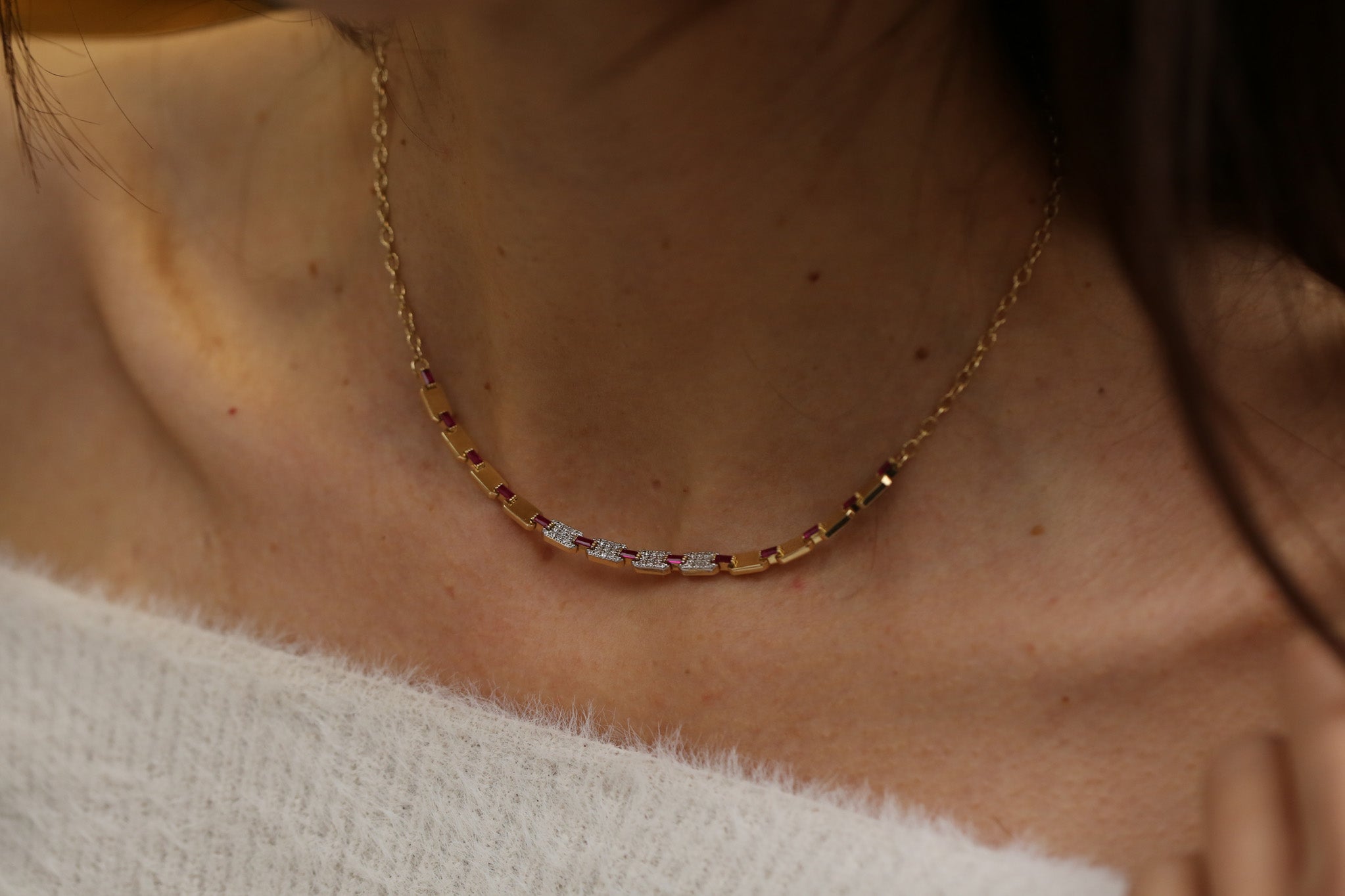 Mahal Ruby Choker