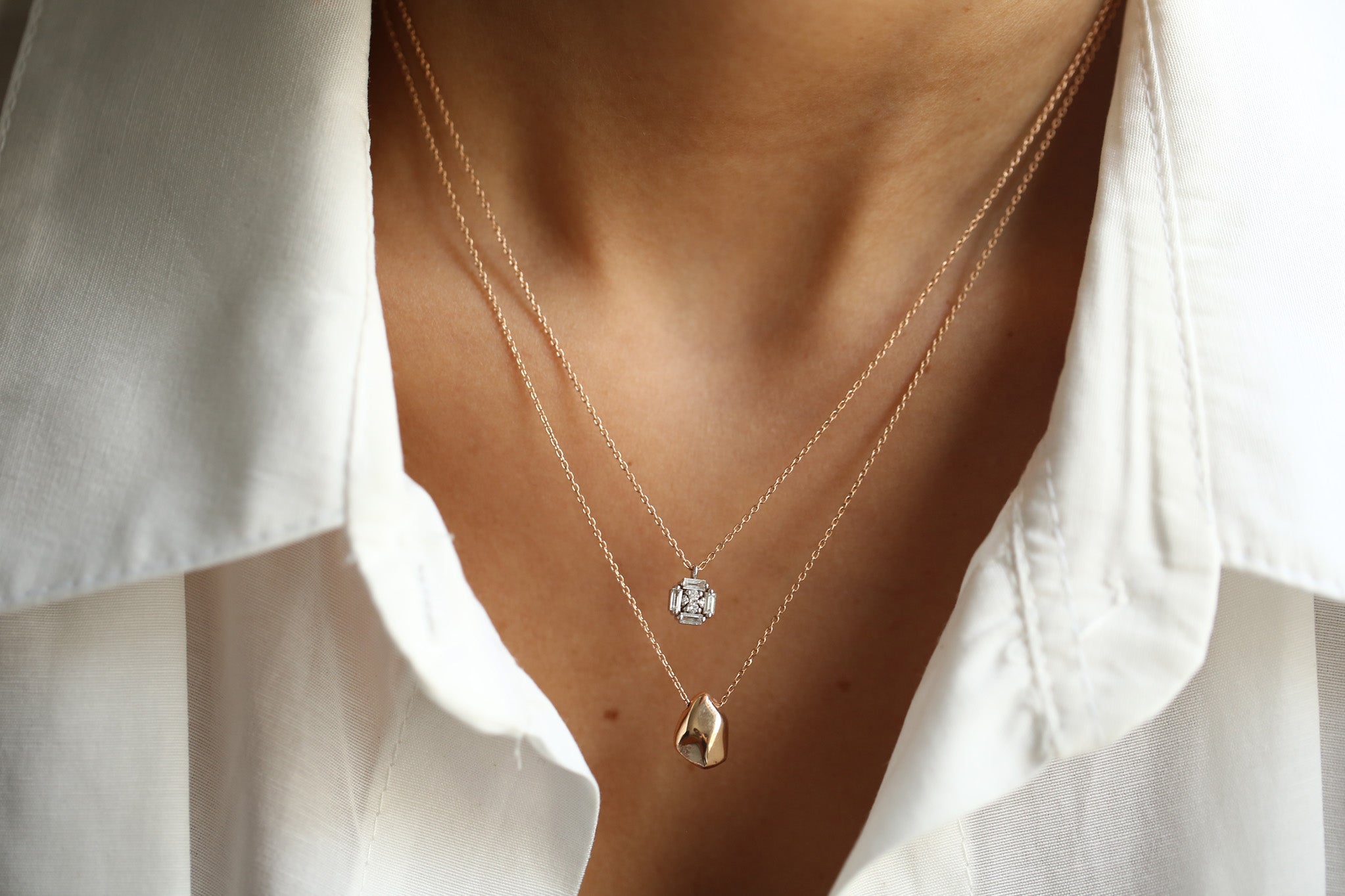 Corner Necklace