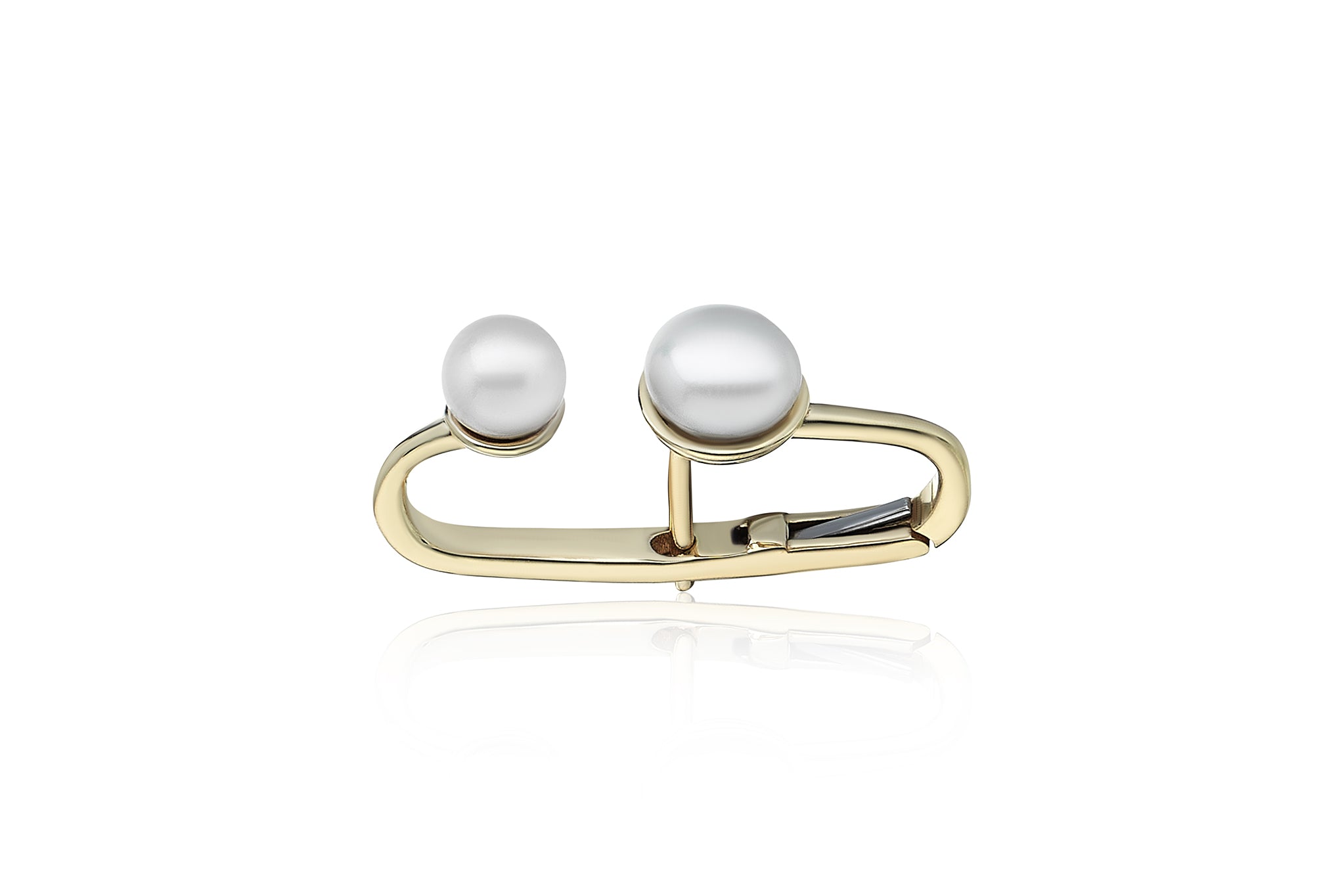 Pearl Earcing