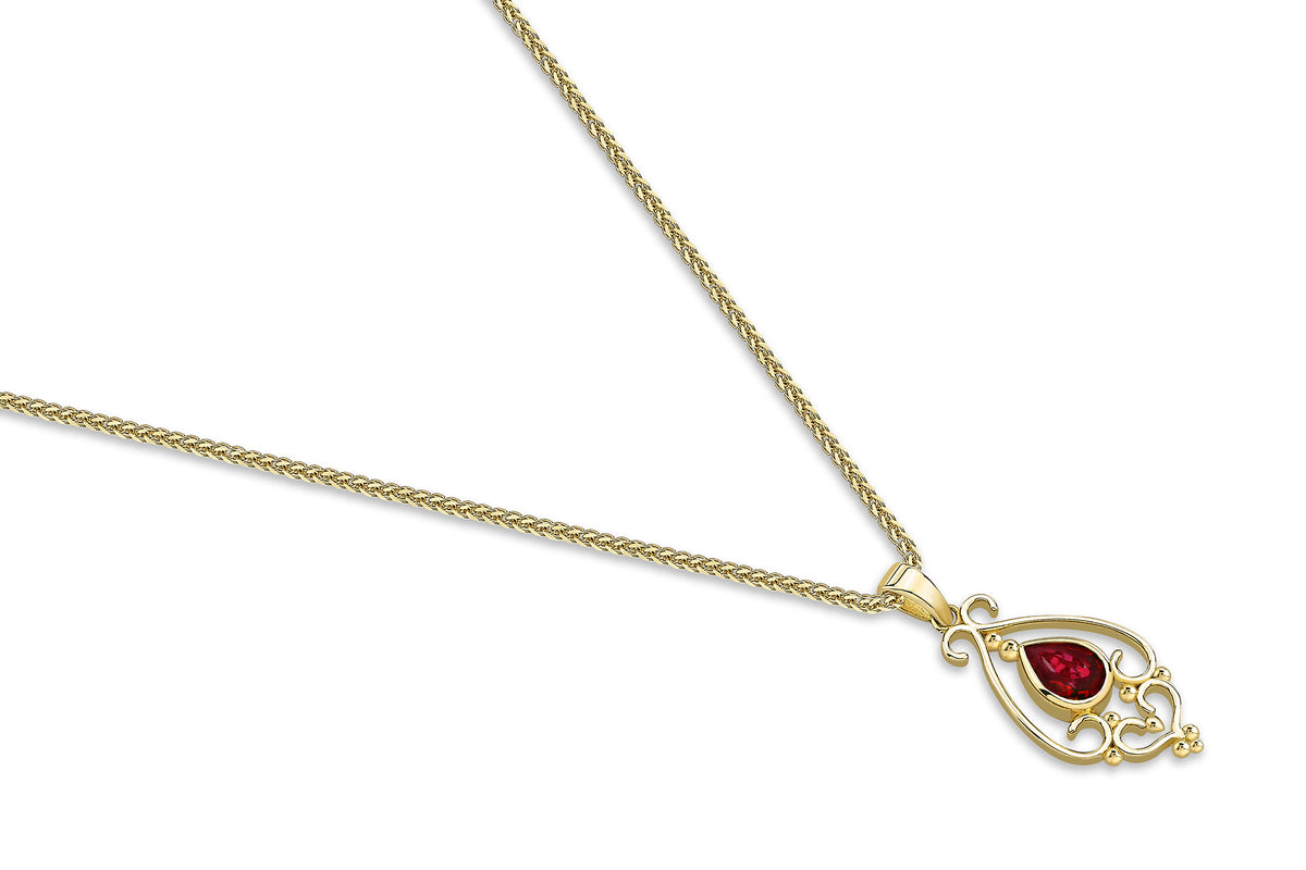 Poem Garnet Necklace