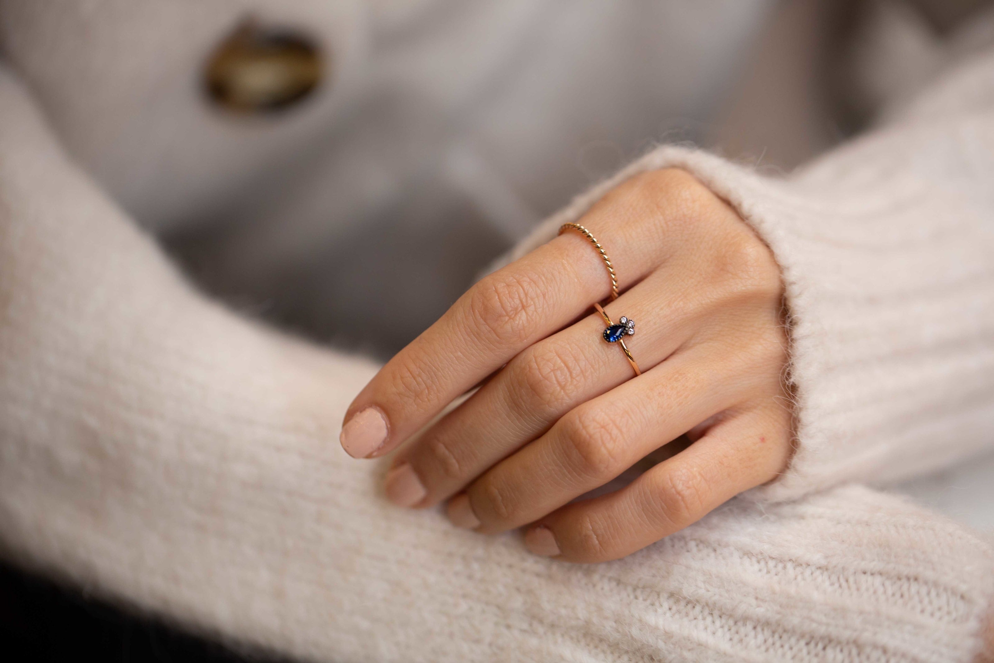 Drop Sapphire Ring