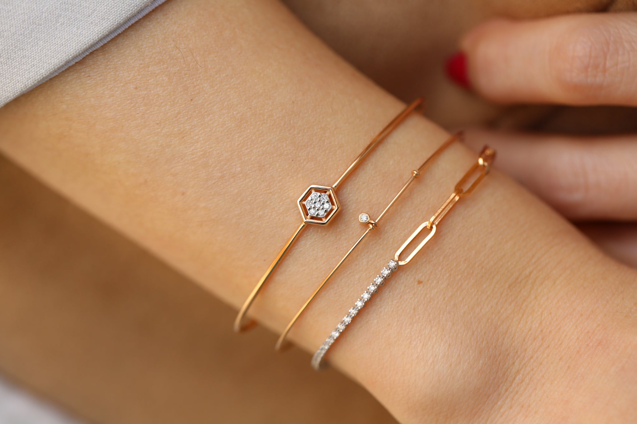 Hexa White Bangle