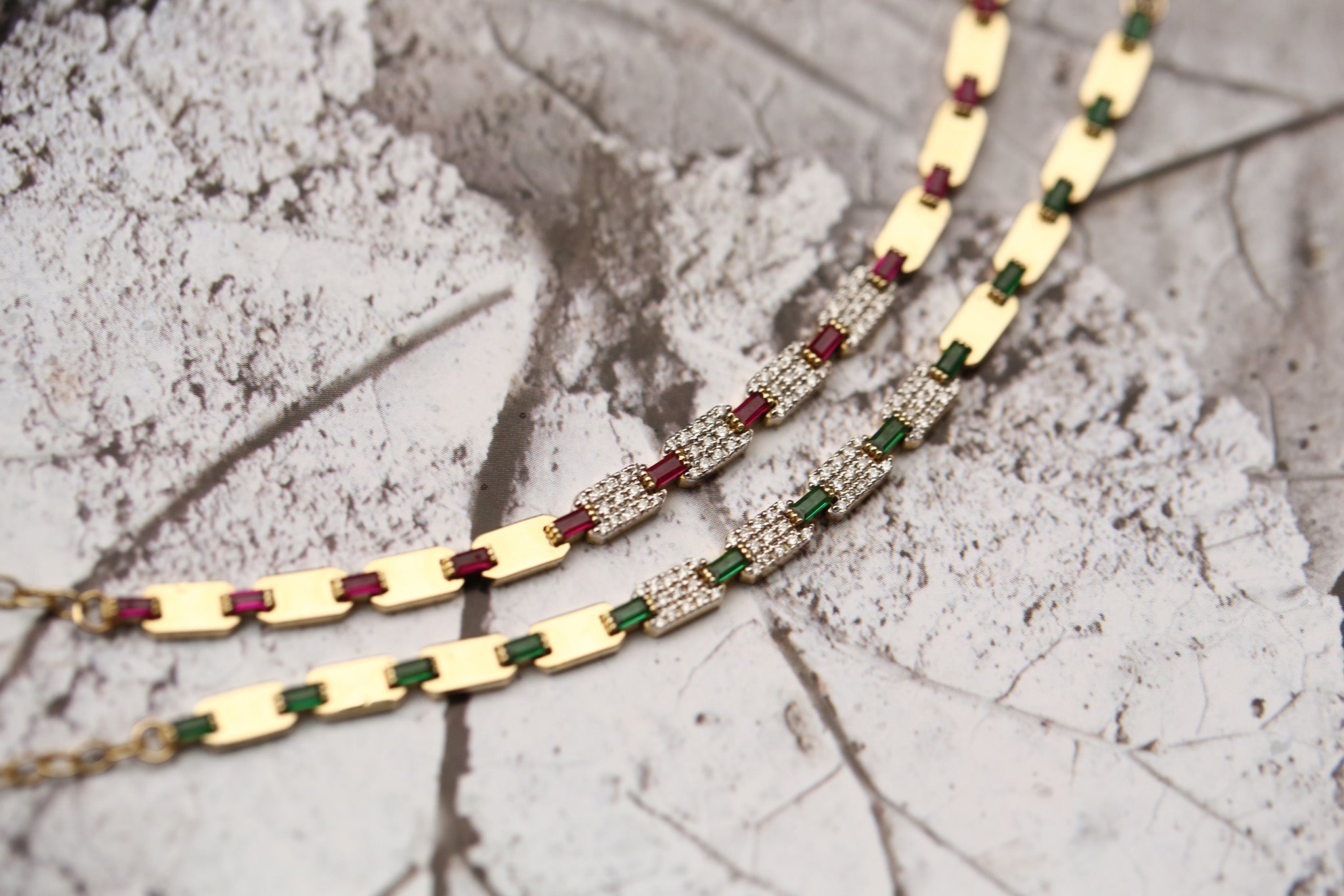 Mahal Ruby Choker