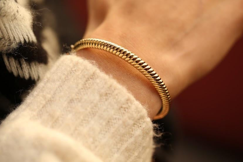 Mon Cher Bangle Bracelet